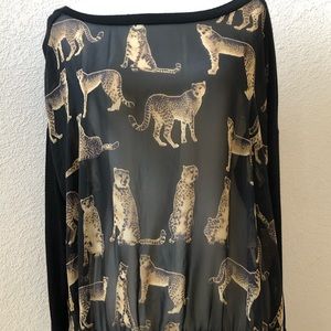 Cheetah print top Size 1X semi sheer pullover Slinky Unique 3/4 sleeve EUC